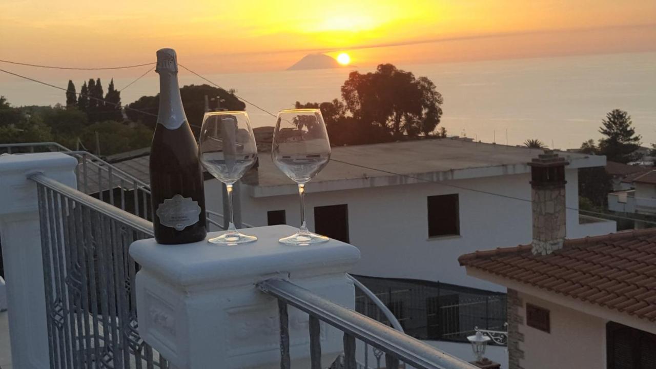 Villa Fontana Тропеа Екстериор снимка