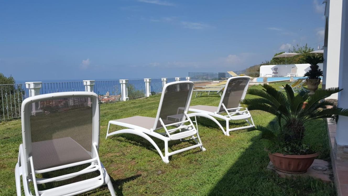 Villa Fontana Тропеа Екстериор снимка