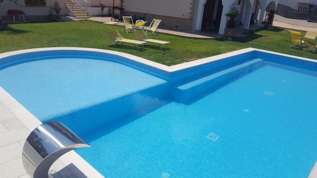 Villa Fontana Тропеа Екстериор снимка